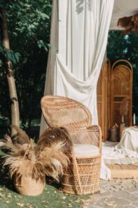 location décoration rotin pour événements et mariage